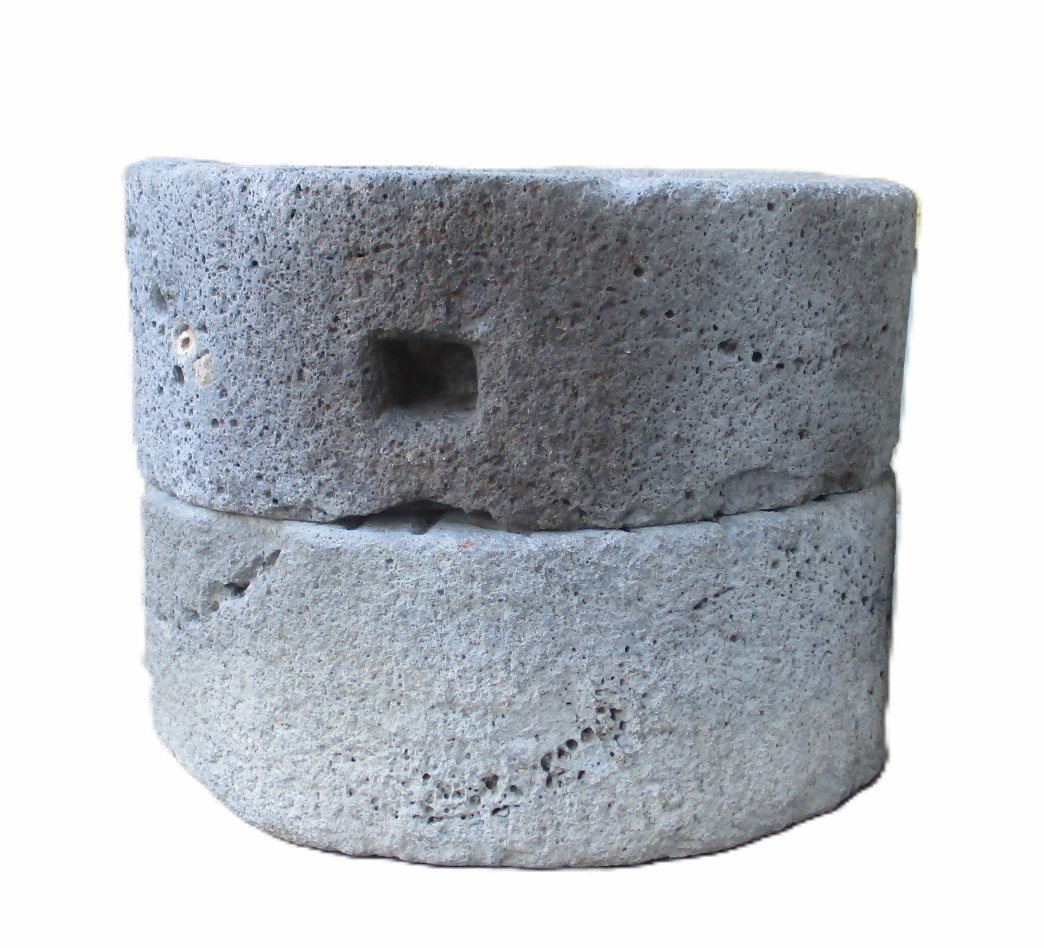 石臼