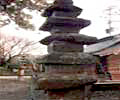 坂東寺の石造五重塔