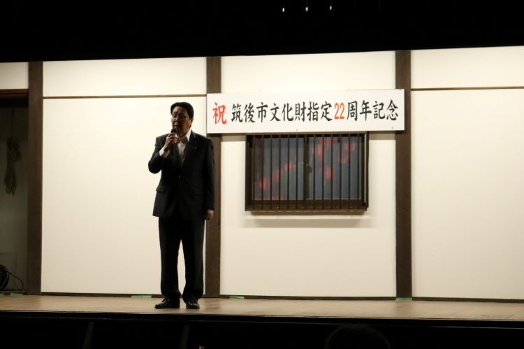 千燈明