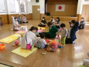 ベビーマッサージ