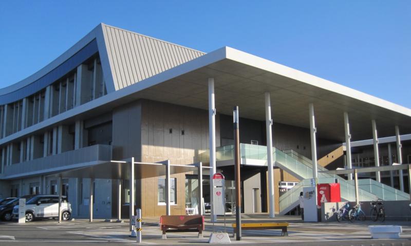 コミセン外観写真