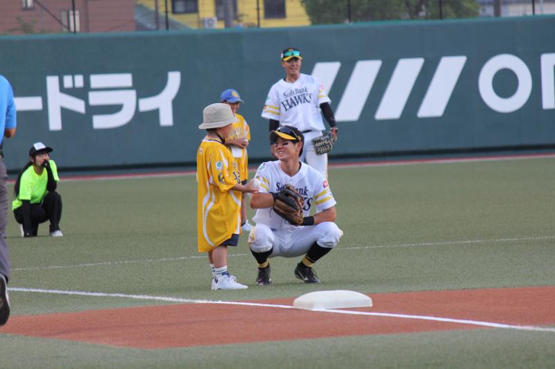 オンユアマークス