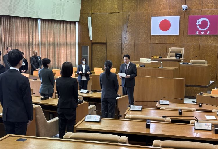 辞令交付式 辞令交付式